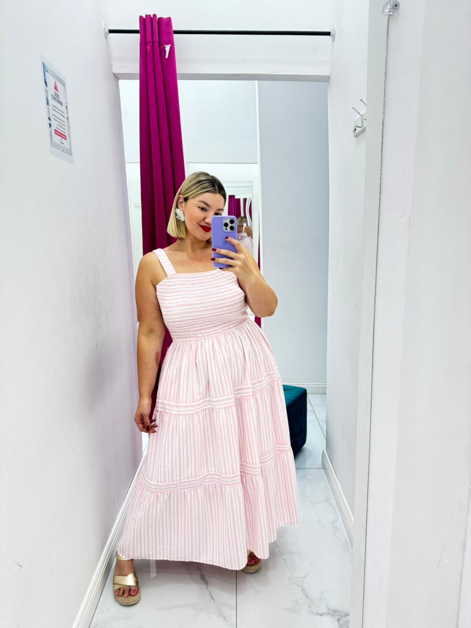 Vestido Midi Rosa Nube